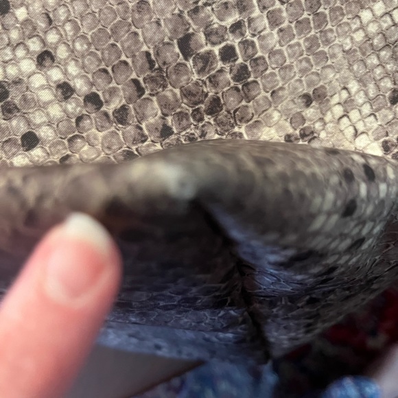 Le Pilage Saks Exclusive Large Shoulder Tote in Snakeskin - Picture 10 of 14